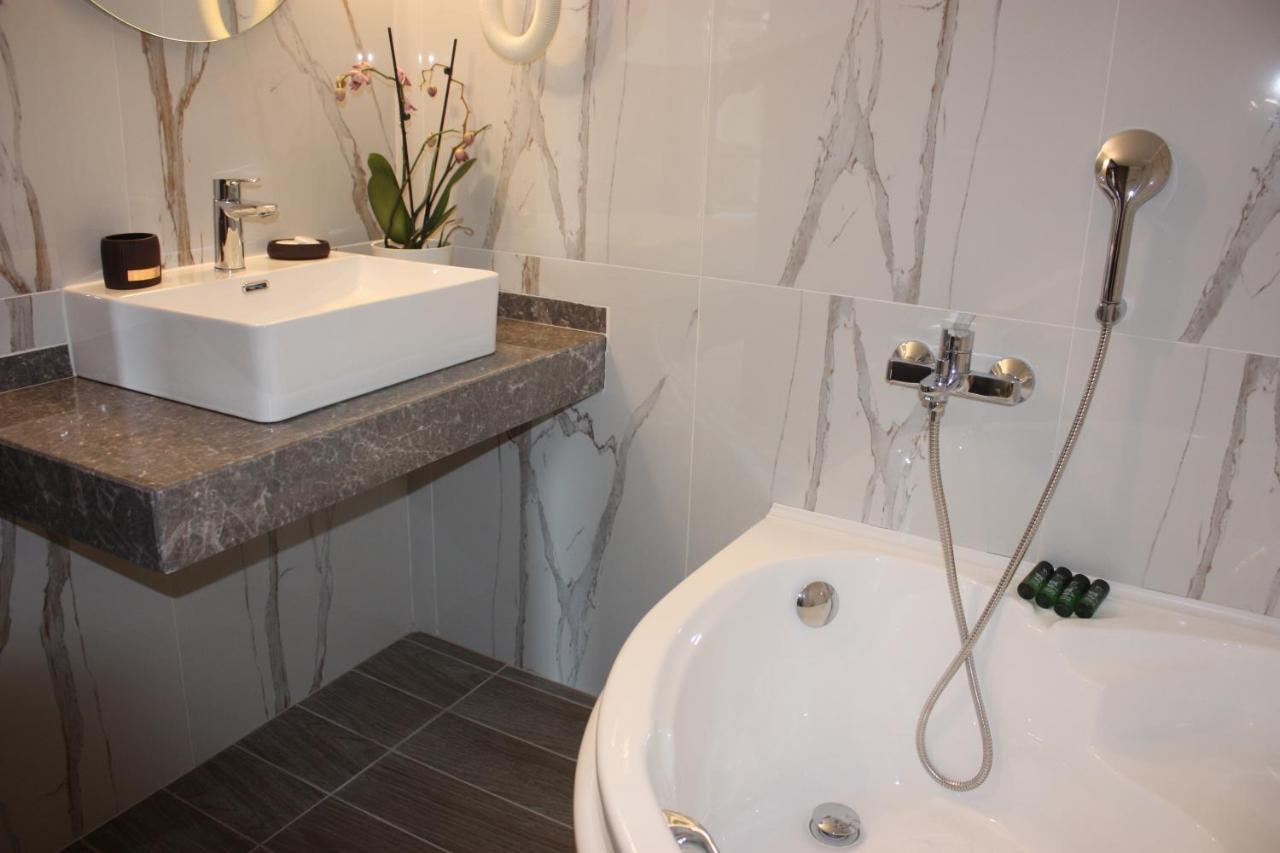 Nea Kallikrateia Hotel Cariatis מראה חיצוני תמונה