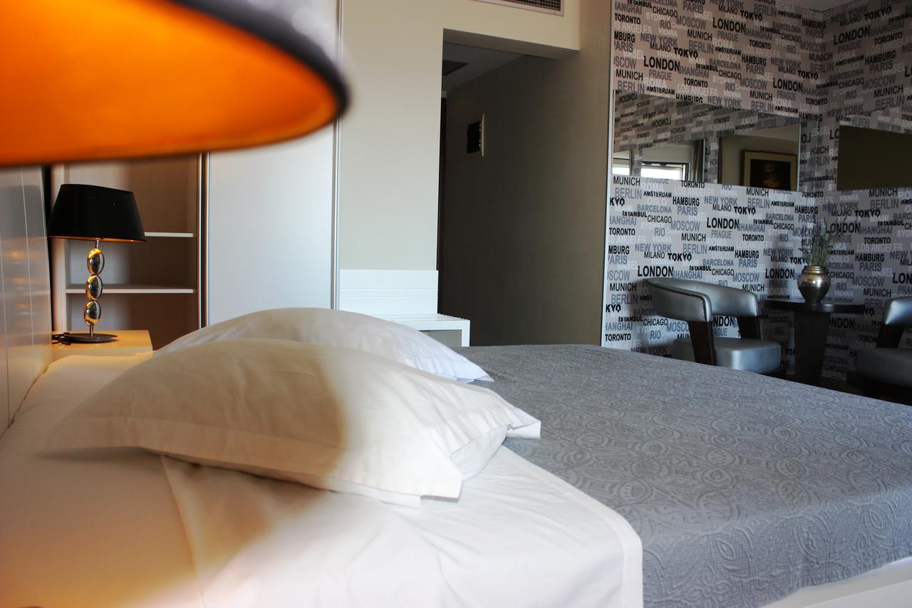 Nea Kallikrateia Hotel Cariatis מראה חיצוני תמונה