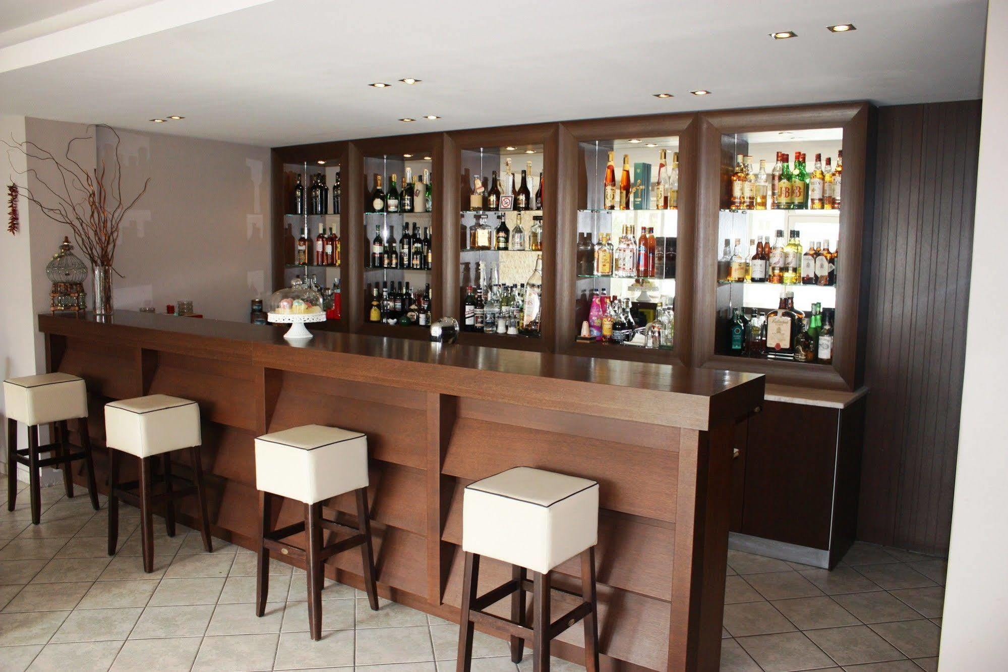 Nea Kallikrateia Hotel Cariatis מראה חיצוני תמונה